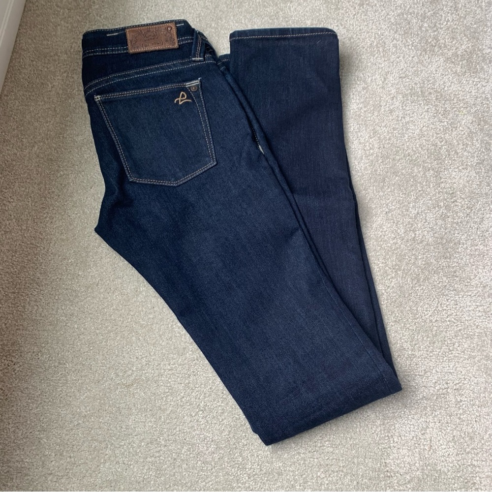 DL1961 “Kate” Straight size 25